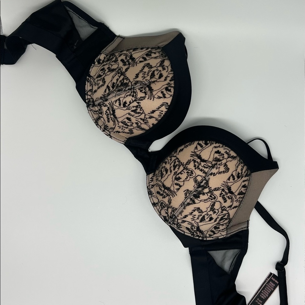 Victoria’s Secret Very Sexy Push Up Bra 34B
